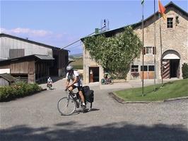 The walk-in refreshment room at Ferme La Bernoise, Entreroches 1, right beside Route 5 and 37.6 miles into the ride
